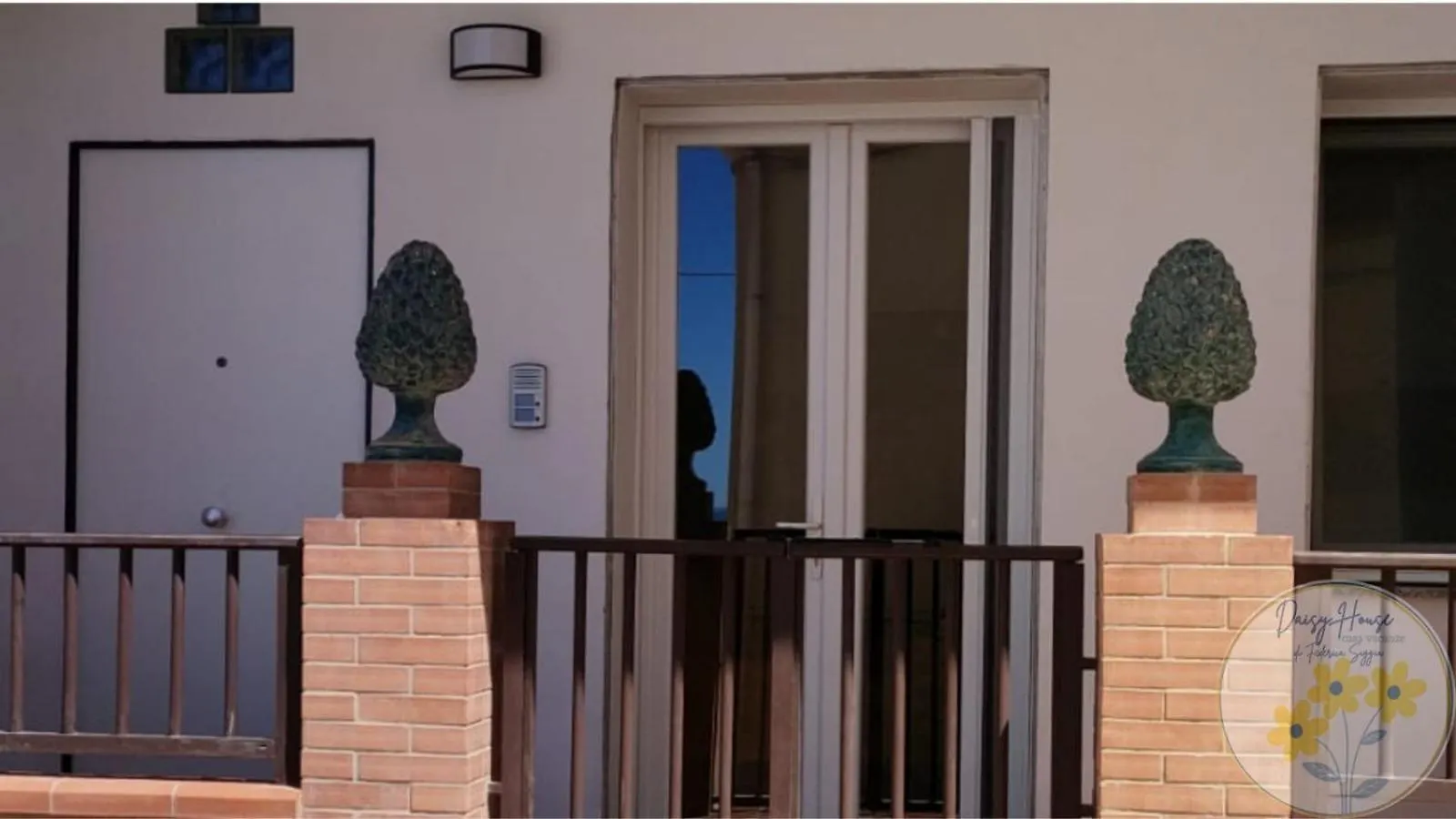 Daisy House location